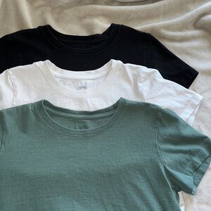 urban outfitter cropped boyfriend tee